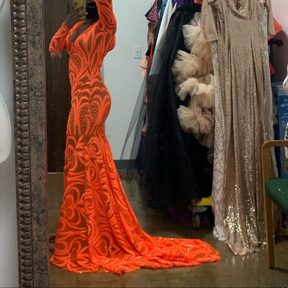 Custom Made Neon Orange Dress!🧡 Petite - Picture 2 of 5